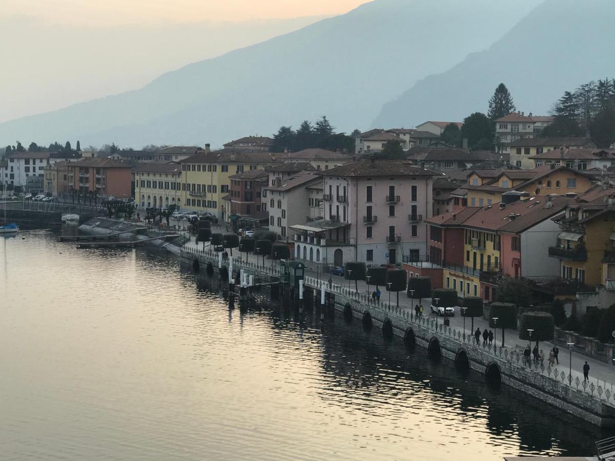 Appartamento Lake Como グラヴェドーナ エクステリア 写真